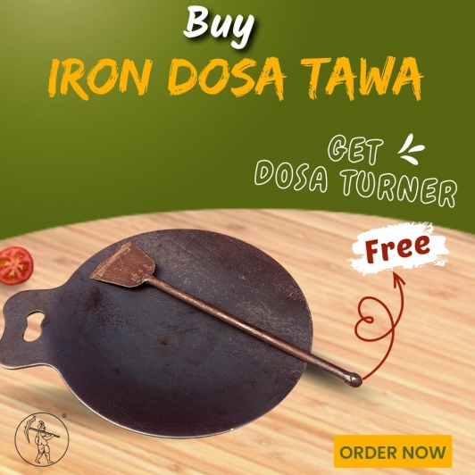Prepare roasted dosa in Iron tawa